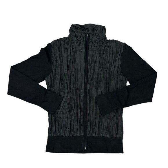 Ravel Black Crinkle Zip-Up - Picture 1 of 5